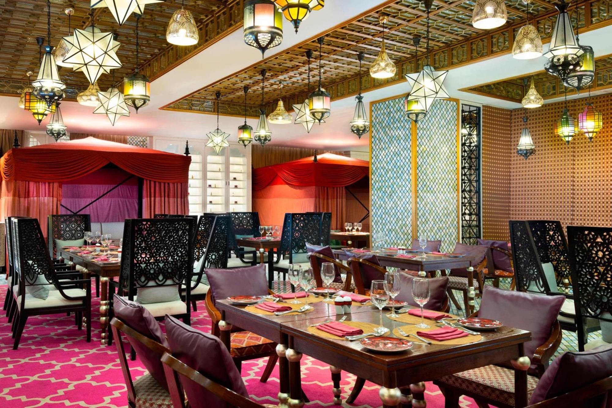 Le Meridien Dhaka Luaran gambar