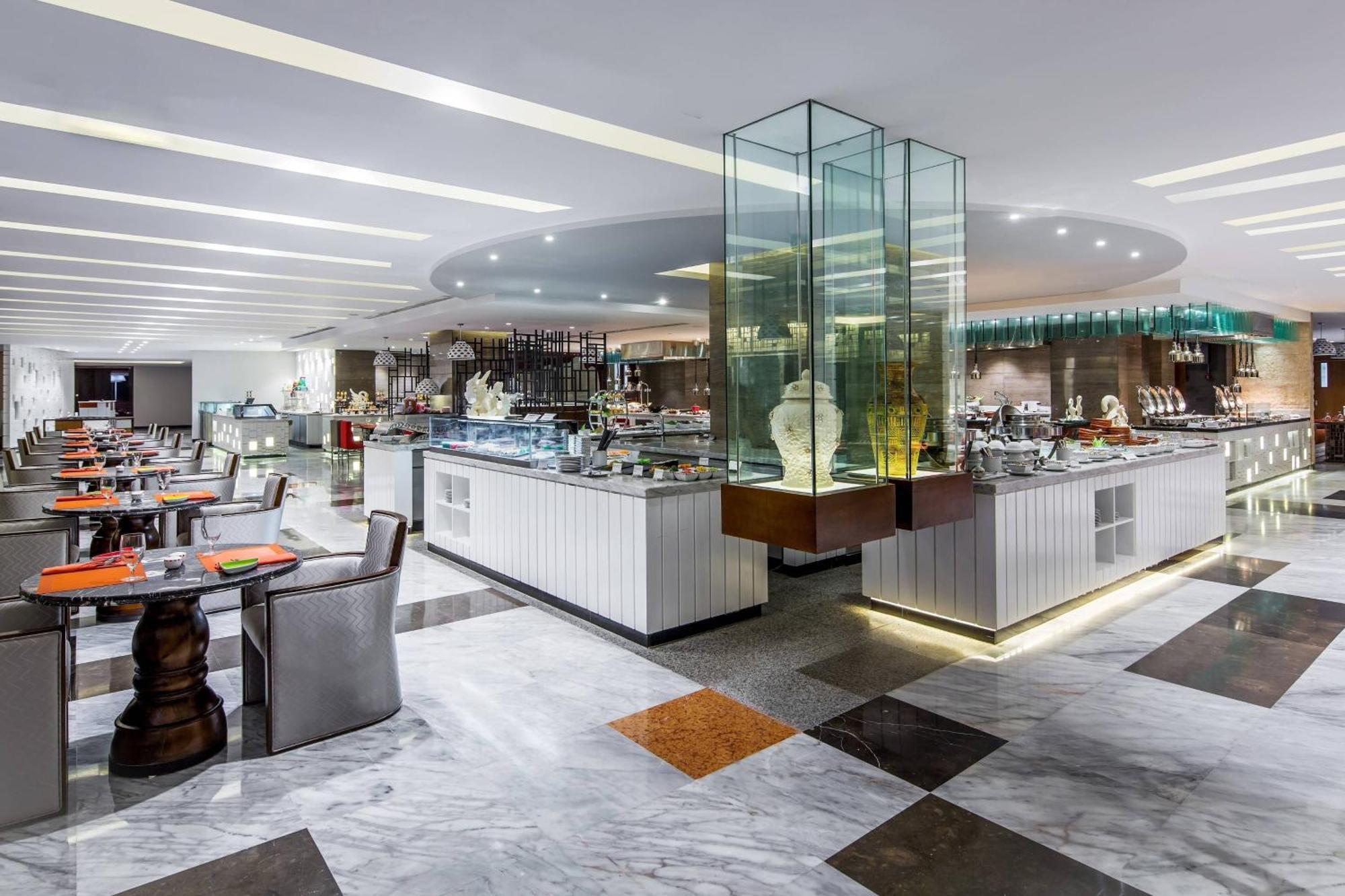 Le Meridien Dhaka Luaran gambar
