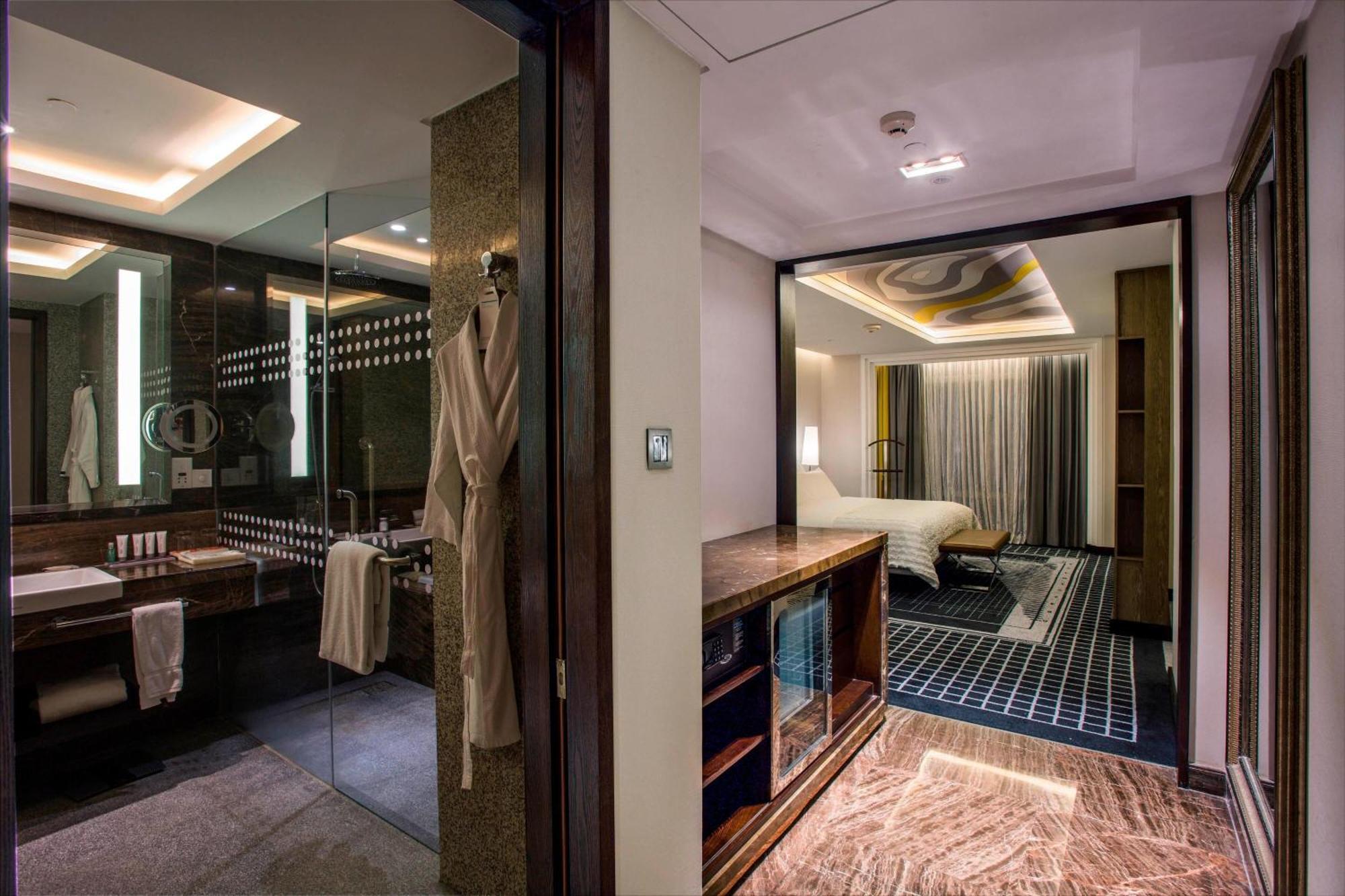 Le Meridien Dhaka Luaran gambar